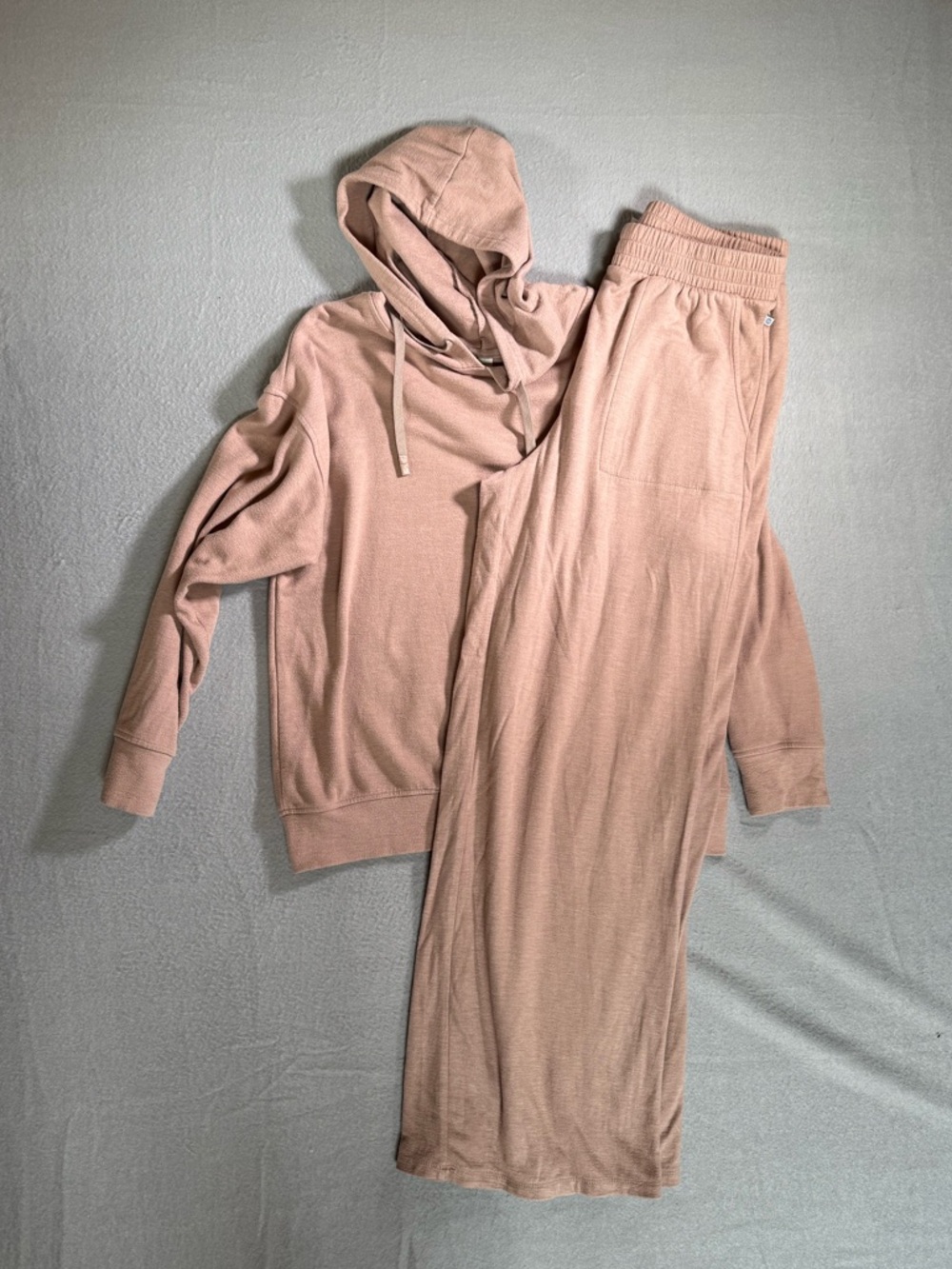 Balance Collection Women's 2-Piece Lounge Set Mauve Hoodie & Wide Leg Pants L
